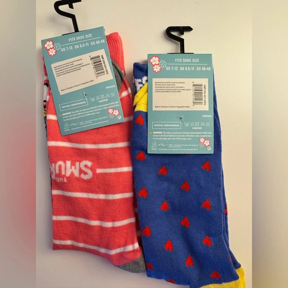 Gift Bundle of 2 Smurfs Socks featuring Smurfette Pink and Blue 80s Retro NWT